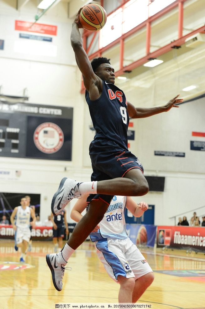 球队在争冠 球队在争冠