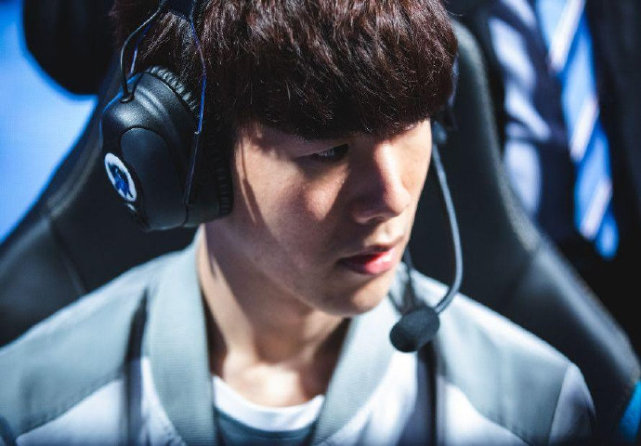 在比赛中非 在比赛中非