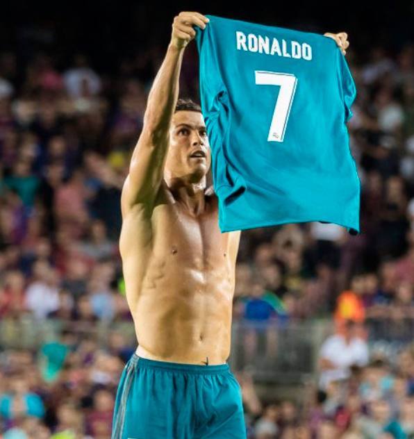 友谊赛中 友谊赛中