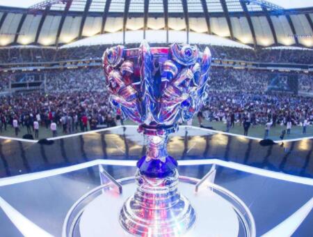 外线接球即 外线接球即